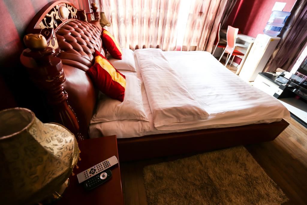 Nissi Holiday Hotel Côn Minh Ngoại thất bức ảnh